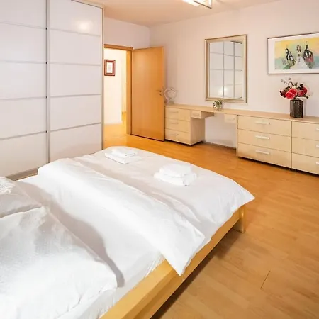 Center 1 Bedroom Julia Apartamento